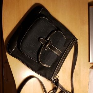 Dooney and Bourke black cross body bag